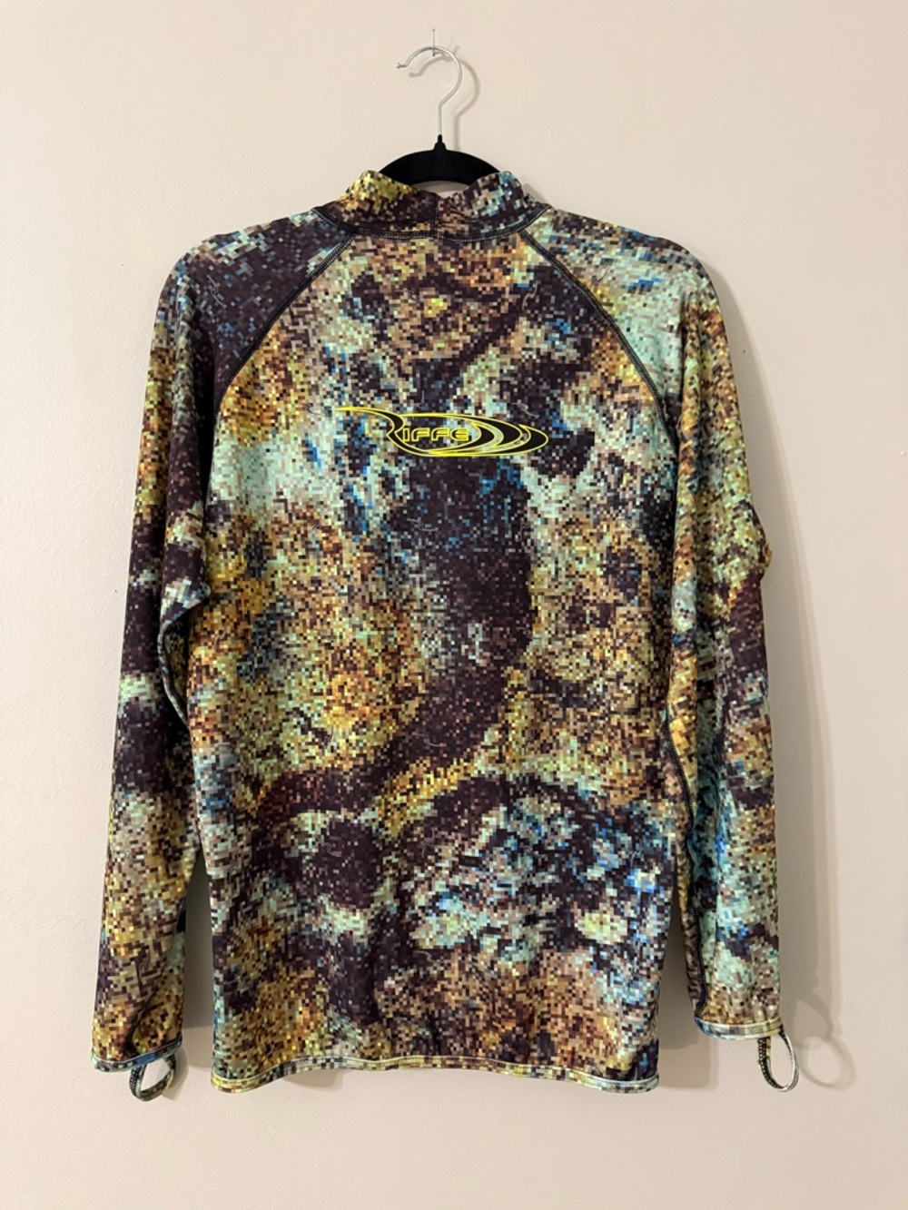 Riffe Digi-Tex Rash Guard Large Camo Lycra - Picture 3 of 6